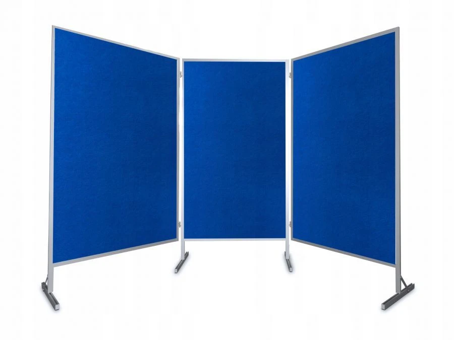 Play screen on a metal frame