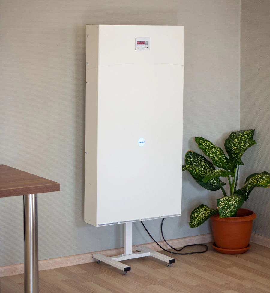 Medical ultraviolet bactericidal irradiator-recirculator MEDAIR 30-8 LUX
