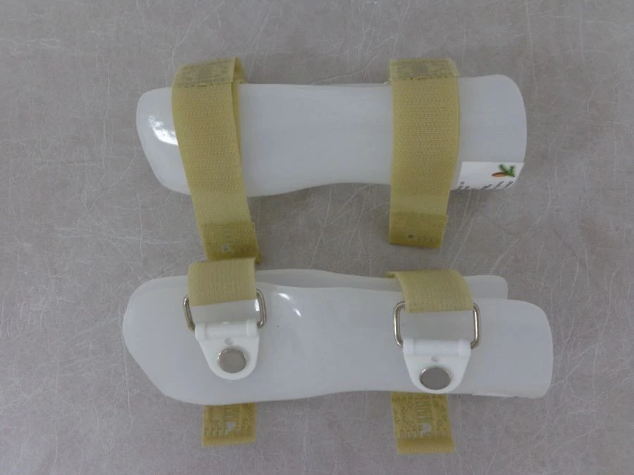 Wrist brace TR0