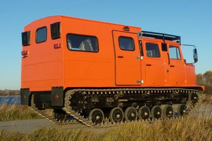 Crawler snowmobiler STM-1993.40 "Yenisei"