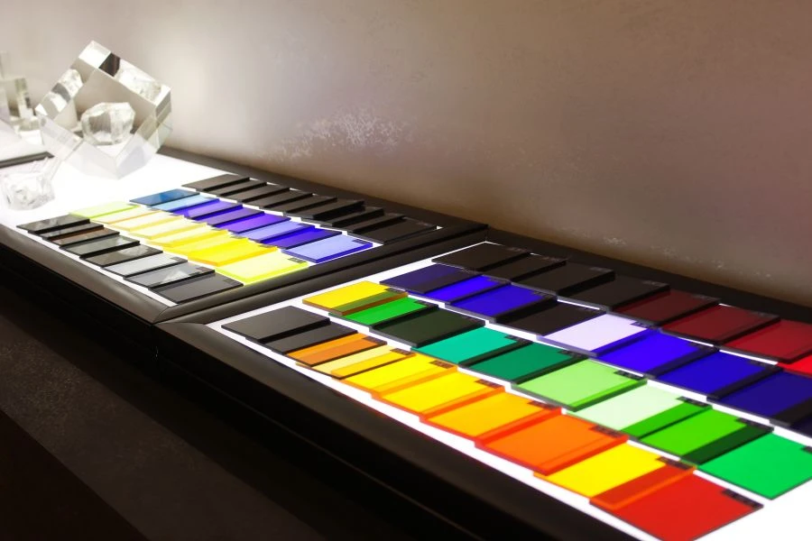 Optical glass LS in block 174x138x57