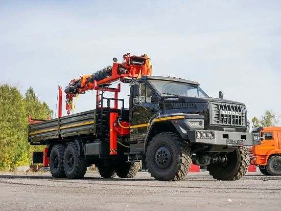 Special purpose vehicle with hydraulic loading crane of MKMA type on the base of URAL 4320 and its modifications U0K06N-UE