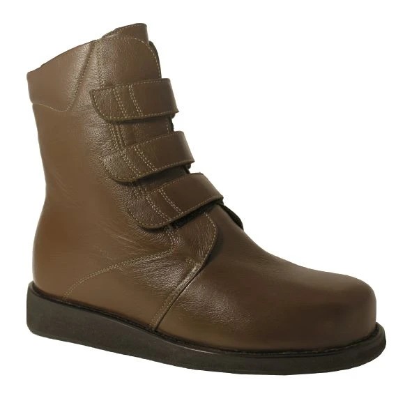 Orthopaedic footwear with complex apparatus on insulated lining (pair): boots for schoolchildren - boys, boys' boots with indivi