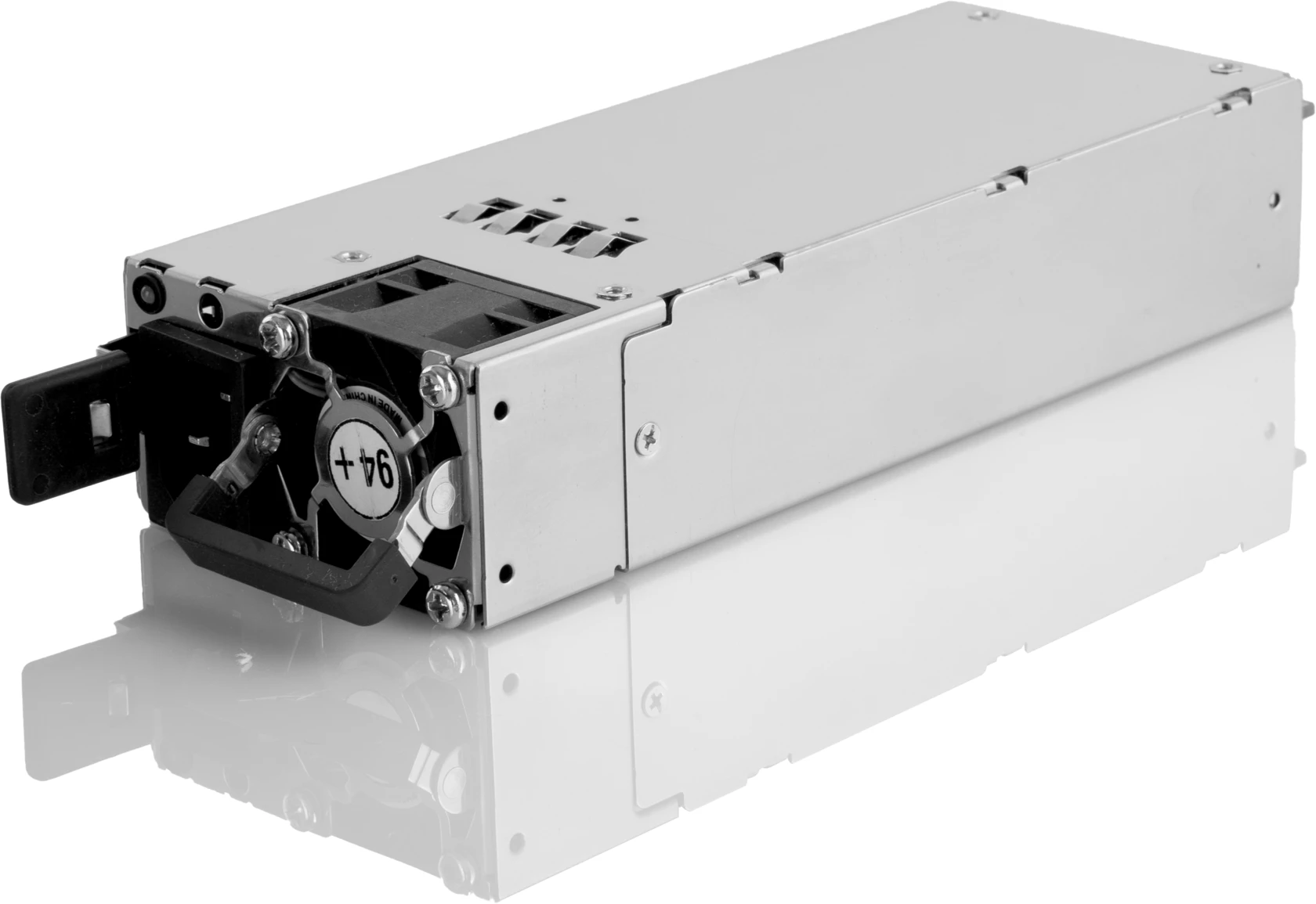 Rear — 40 mm cooling fan