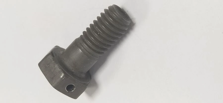 Bolts with hexagonal head with tolerance field of rod diameter f9 made of titanium alloy OST 1 10569-72