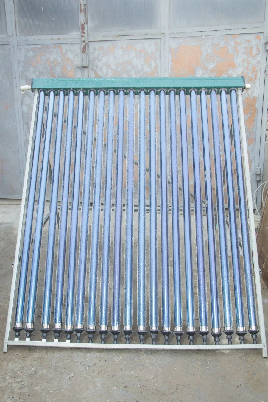Solar water heater