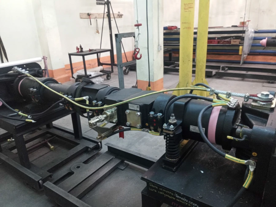 Backlash-free coupling device BSU-TM122