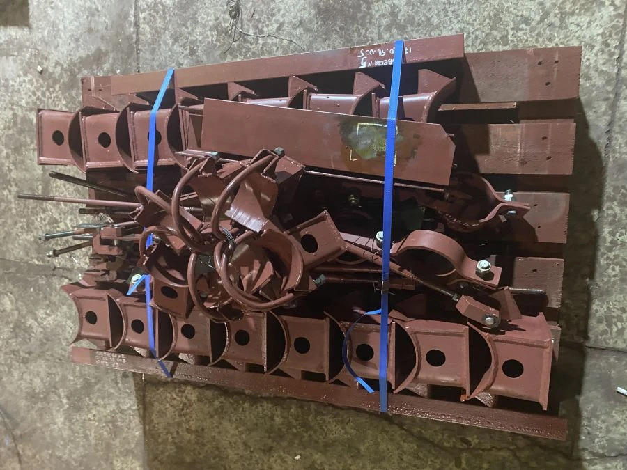 Hangers and supports for pipework to the RPP. 171.21.227 VS