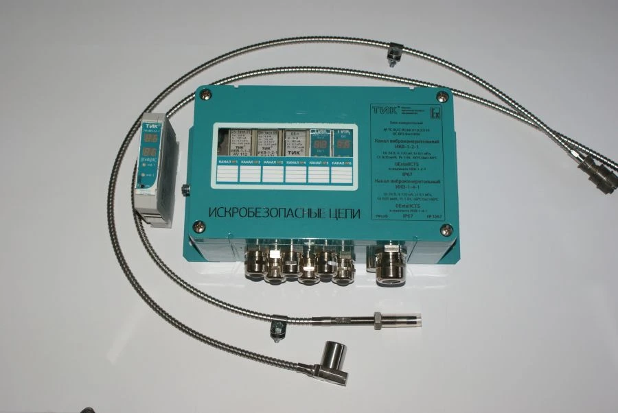 Vibration measuring equipment IKV-1
