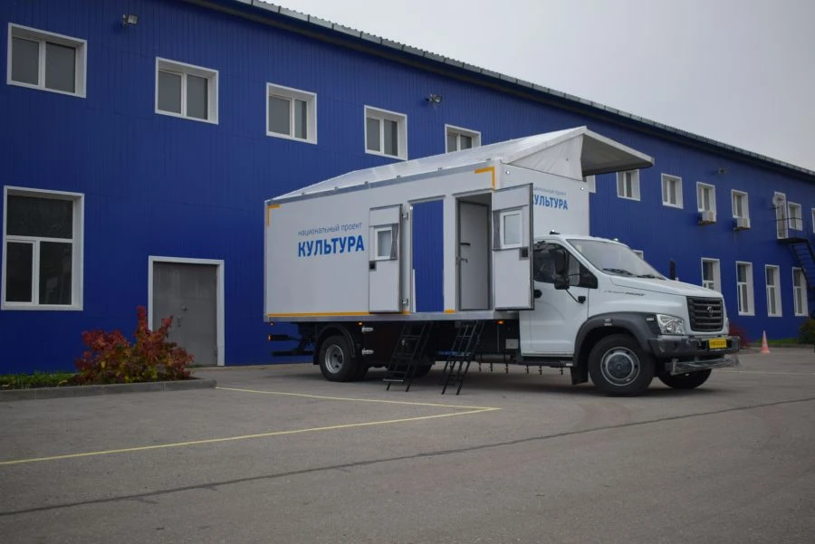Trucks with diesel engine Gazon Next with GVW 10 tonnes. Modifications 5796W2 5796W3 5796W5 5796W9 on chassis