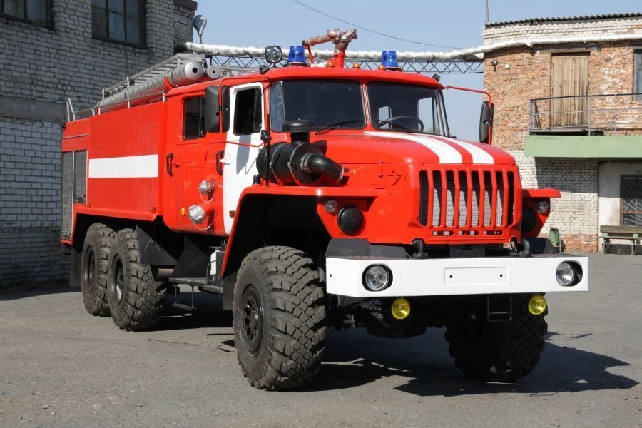 Fire tanker truck ??-(3,0-6,0)-(40-50) (4320) NEXT