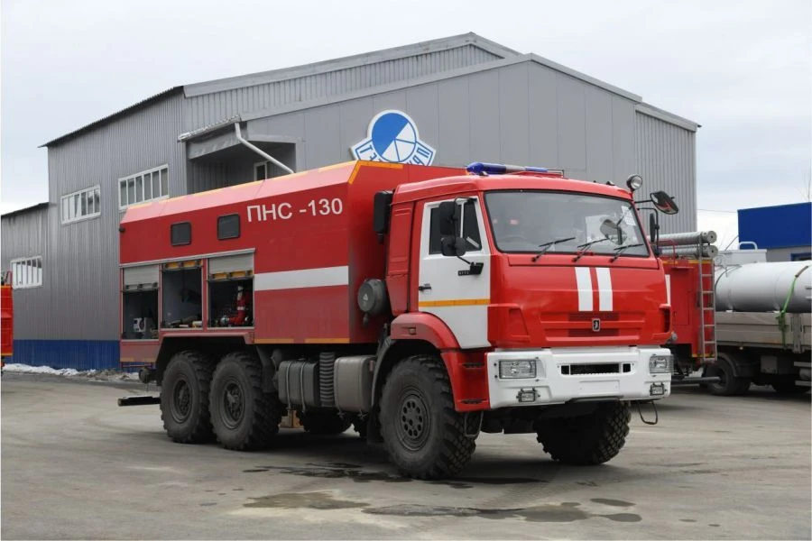 Fire pump station PNS-130, type 58815K43118, modification PNS-130, on chassis KAMAZ-43118-50.
