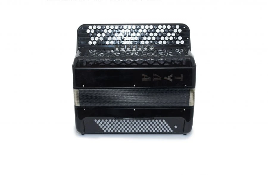 Pupil's multi-timbre three-voice accordion "Tula" 107/64x120/55-III-7