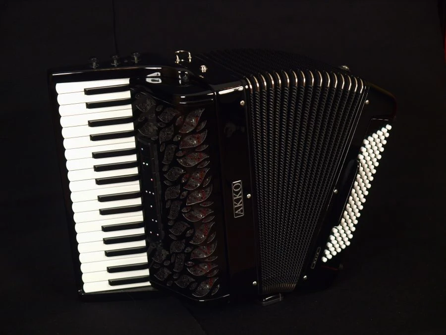 Accordion AKKO "Yulia"