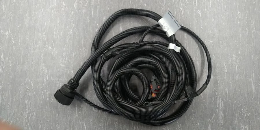 Intermediate harness 6585.3724014