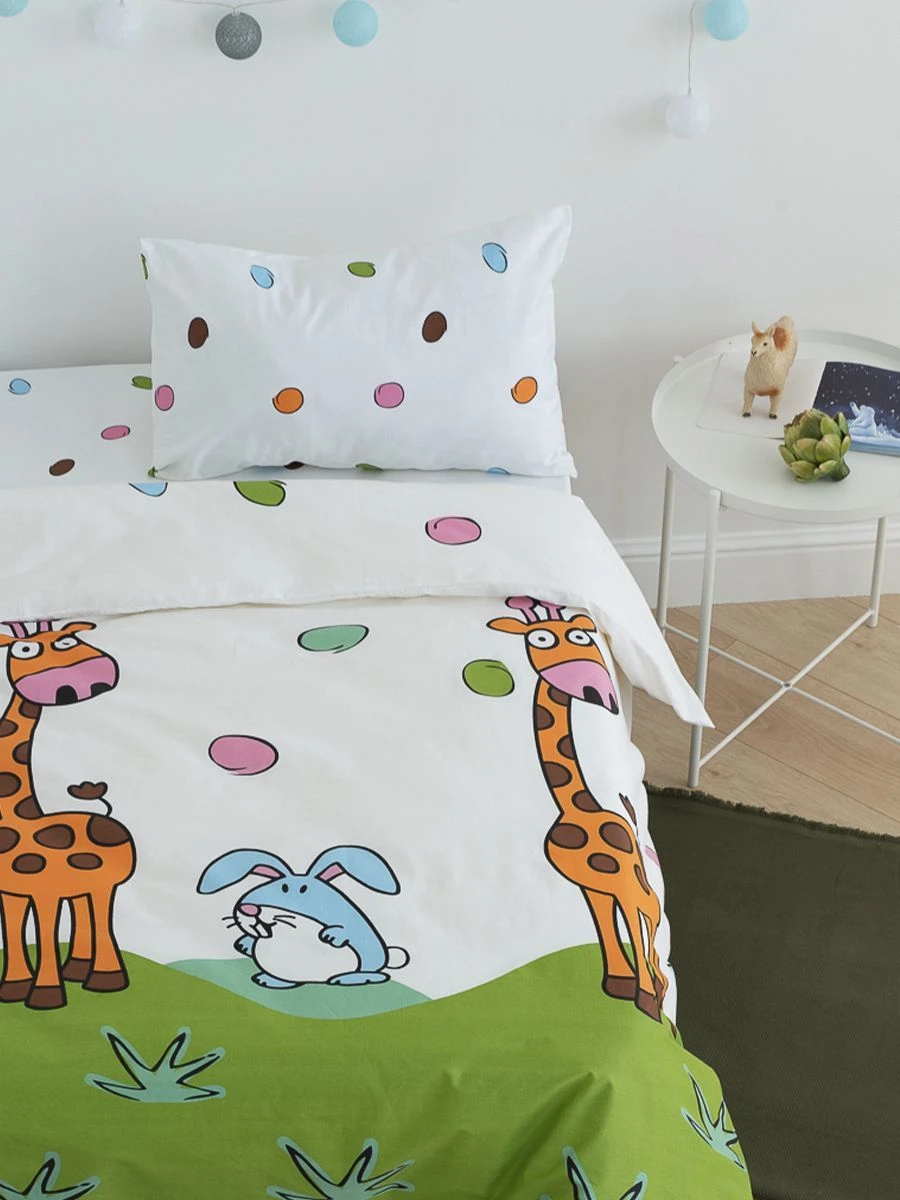 Bed linen for children over 3 years of age, labelled "Ivshwaystandartopt".