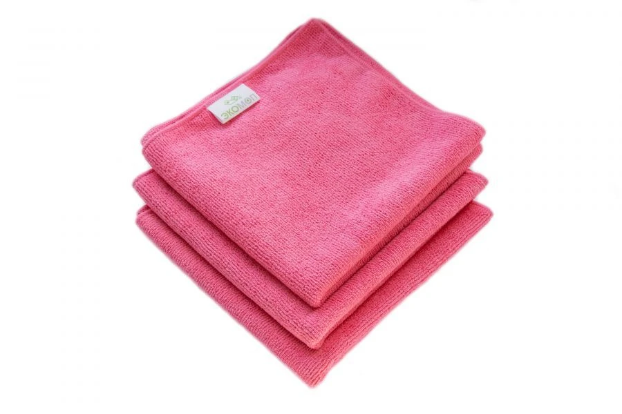 Microfibre cloth 300 gr. 40 cm x 40 cm light red