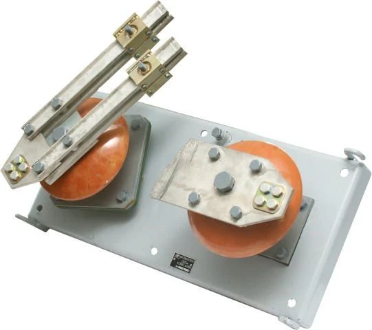 High-voltage disconnector RVN-27-01 ET