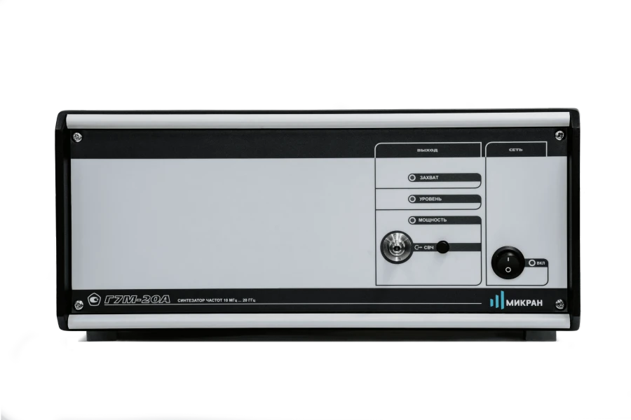 Frequency synthesiser G7M-20A/4