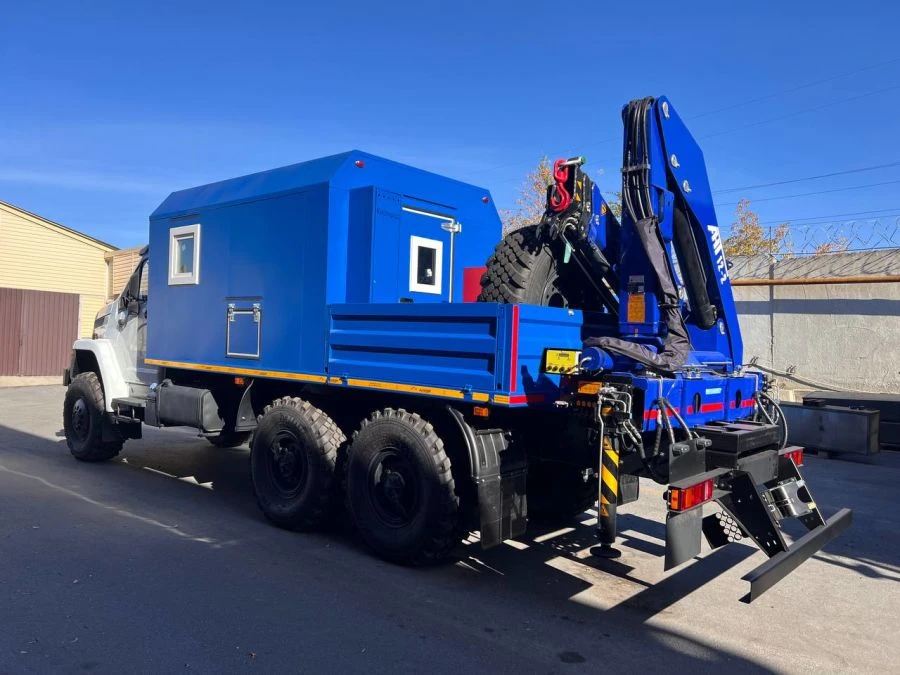 Workshop truck with CMU (version with CMU: ANT 1.8-2, ANT 2.5-2, ANT 4.4-1, ANT 5-2, ANT 7.5-2, ANT 8.5-2, ANT 10LM, ANT 12-)