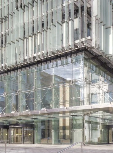 Laminated construction glass of the Stratobel TopN+ trade mark 44.4