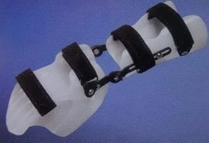 Hand and wrist joint apparatus