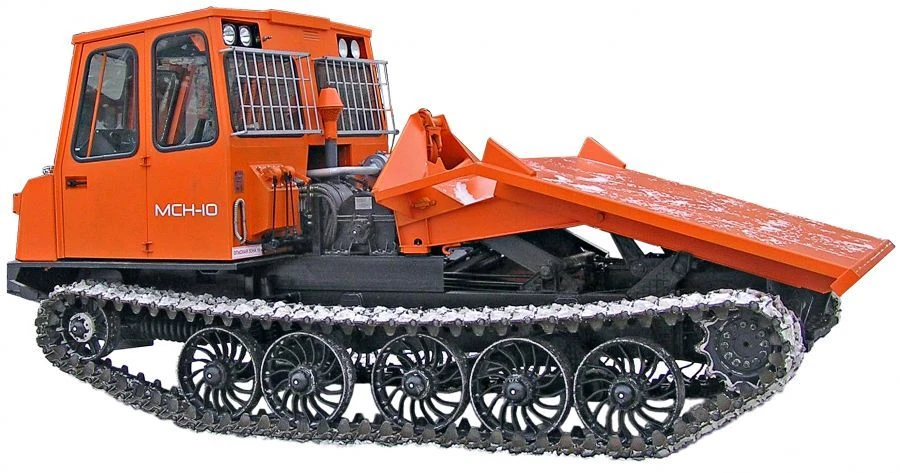 Industrial tractor MSN-10 (YaMZ-236M2)