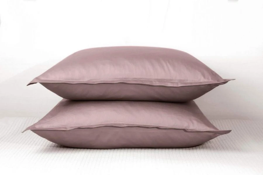Decorative pillowcases of synthetic fabrics