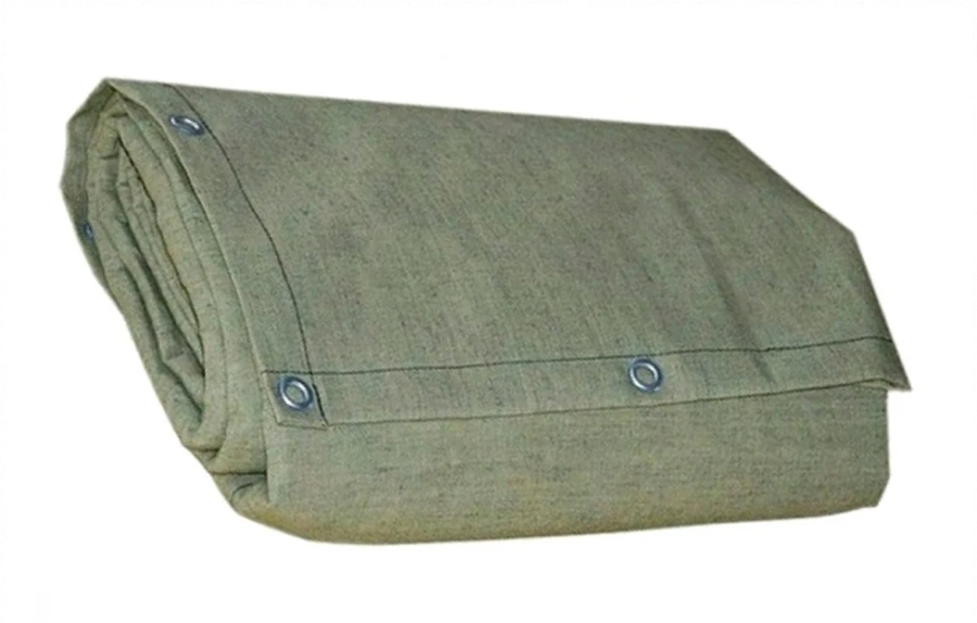 Awnings. Fabric: Smooth-dyed half-linen sailcloth: Art. 11252 with OP and SKPV finishes, Art. 11252 U with OP and SCPV finishes,