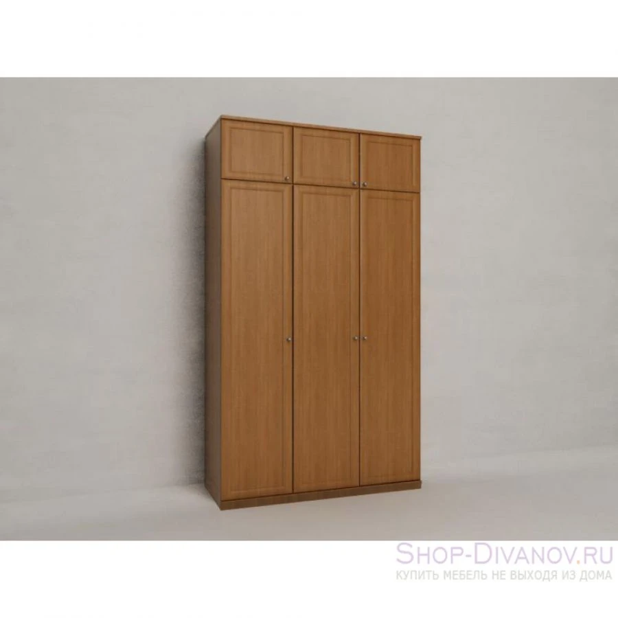 3-door cupboard