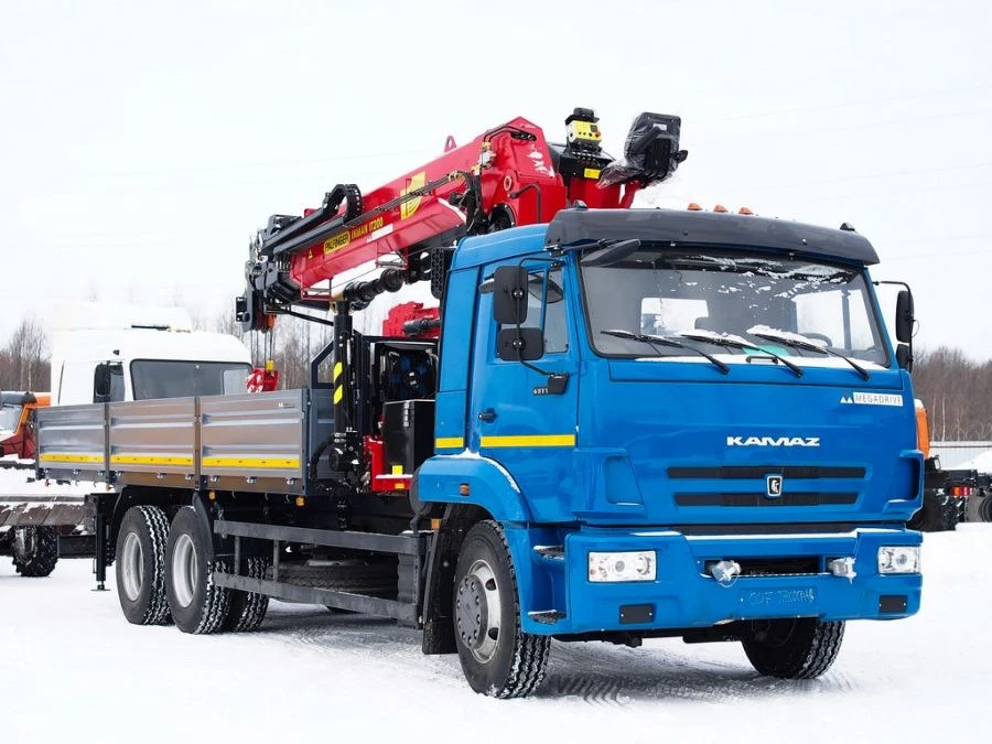 Special purpose vehicle with hydraulic loading crane of MKMA type on the basis of KAMAZ 65117 and its modifications 64K06N-U4