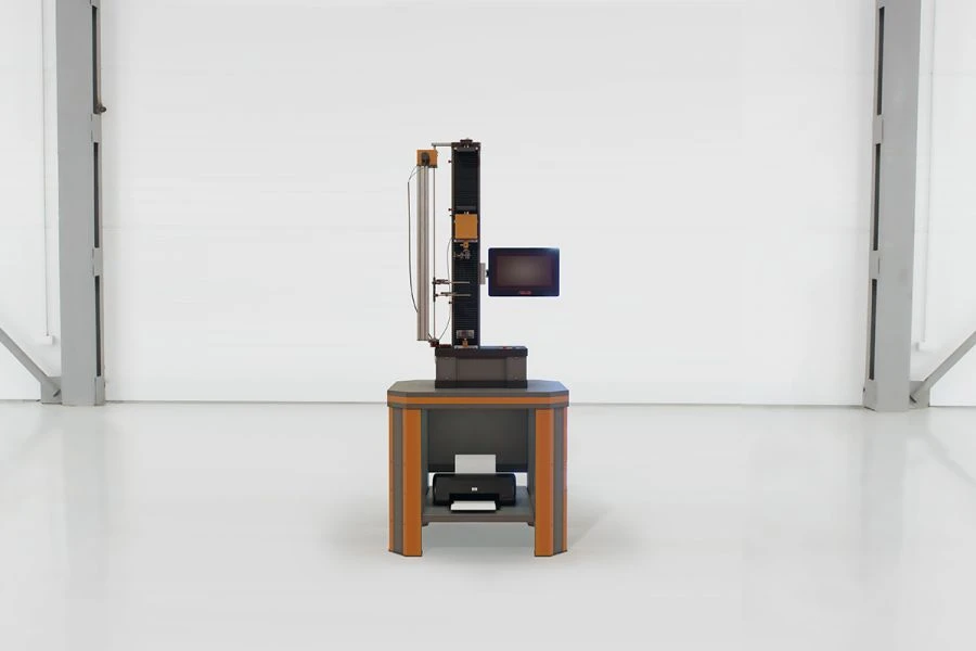 Universal single-column testing machine REM-5