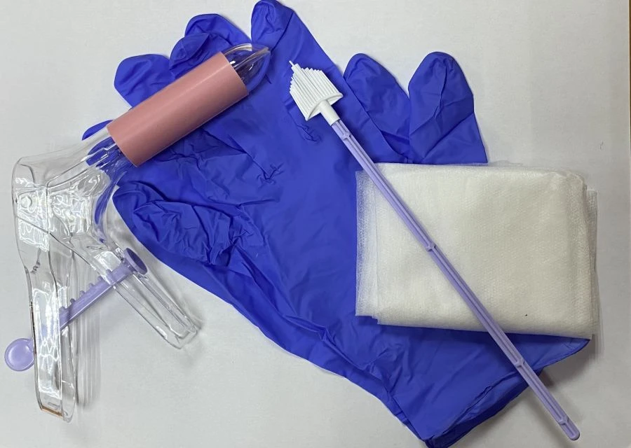 Set of gynaecological articles for cervical and vaginal sampling disposable sterile sterile "Femina®" with mirror L and sph.
