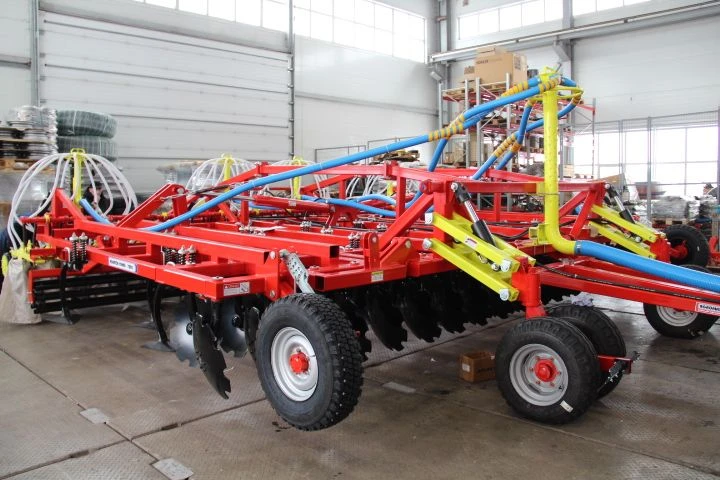 Combined sowing complex "Agrator-Combi 7200"