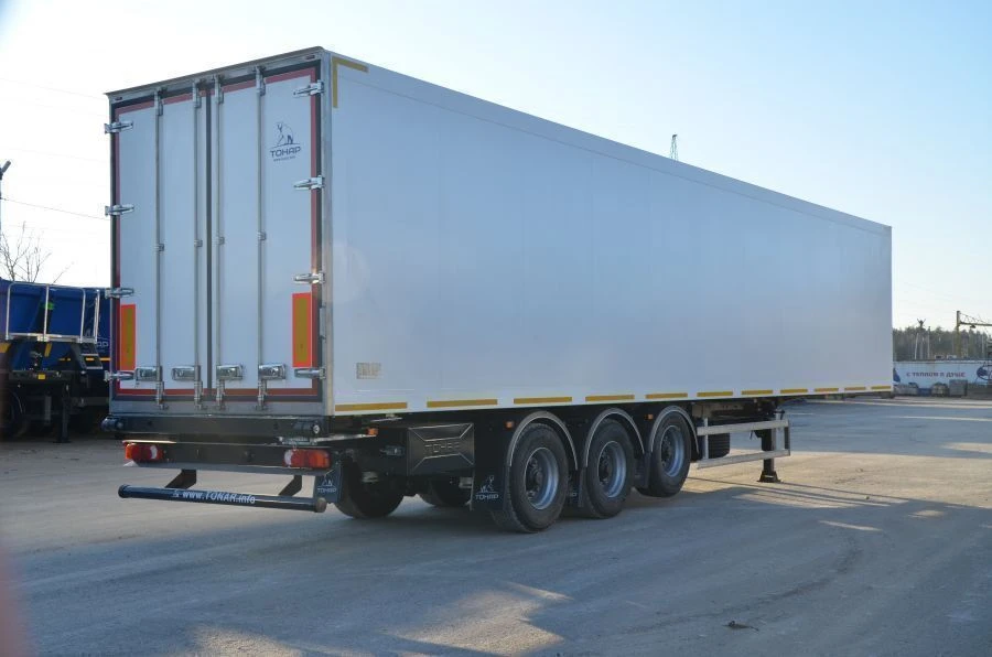 Semi-trailer-refrigerator of Tonar 97861 model with galvanised frame, with refrigeration and heating unit, with axles manufactur