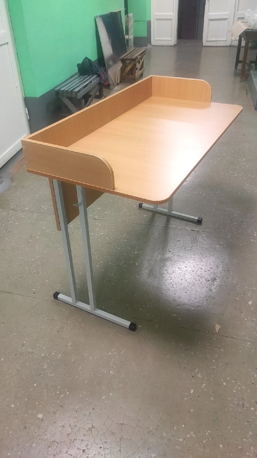 Non-adjustable two-seater pupil laboratory table (with side) Item No.: SUL 2.04