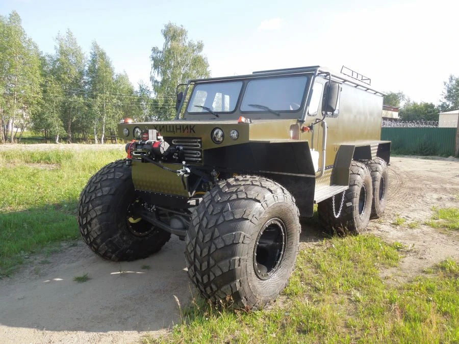 "Predator-3910A" Wheeled snowmobiler