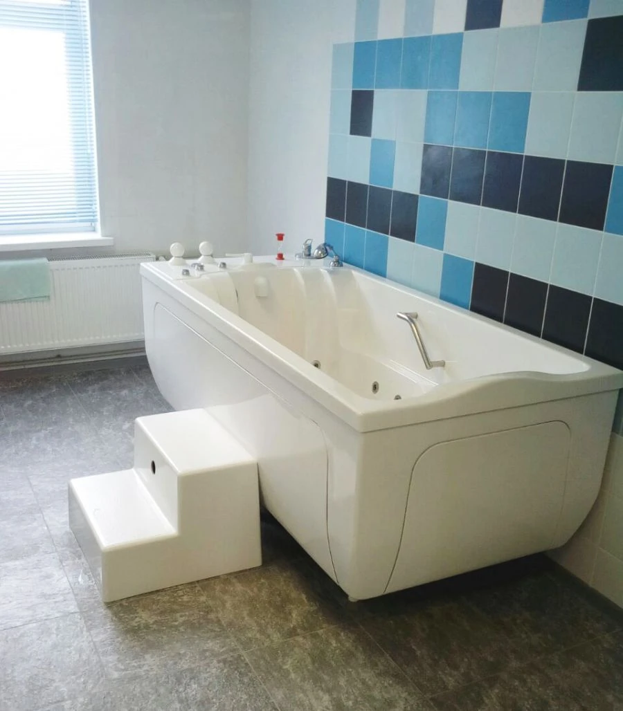 Hydrotherapy bathtub "LADOGA", modification - hydro-massage.