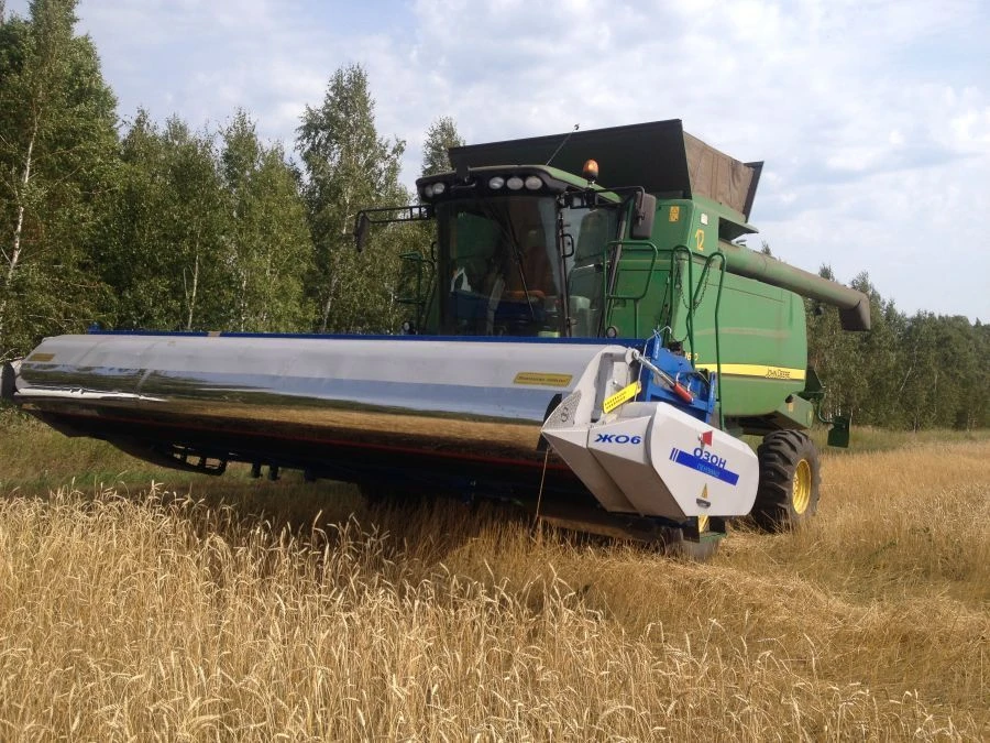 JO6.00.00.00.00.00.00.000 Grain harvesting combing equipment mounted