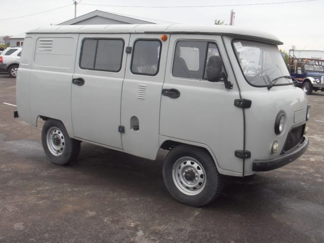 Vehicle UAZ SGR 390995-622-04