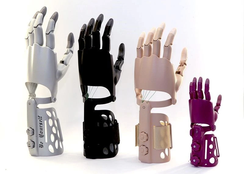 Active hand prosthesis