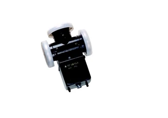Vacuum coaxial relays single-pole relays for two directions P5G-2V