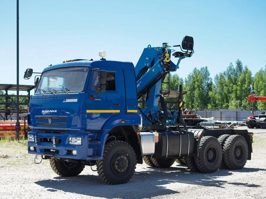 Special purpose vehicle with hydraulic loading crane of KMA type on the basis of KAMAZ 53504 and its modifications 51K10N-UJ
