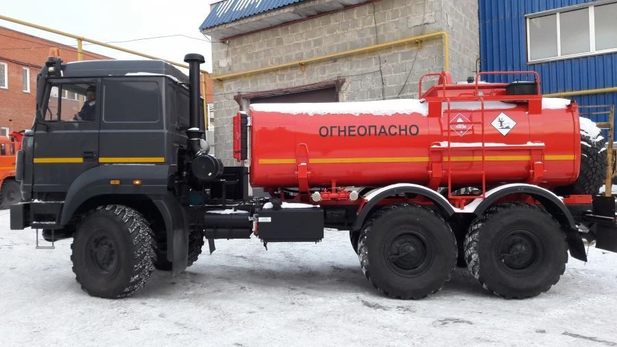 Tank truck for transportation of oil and oil products ACN 4671J7-10 on chassis Ural-5557-4551-80