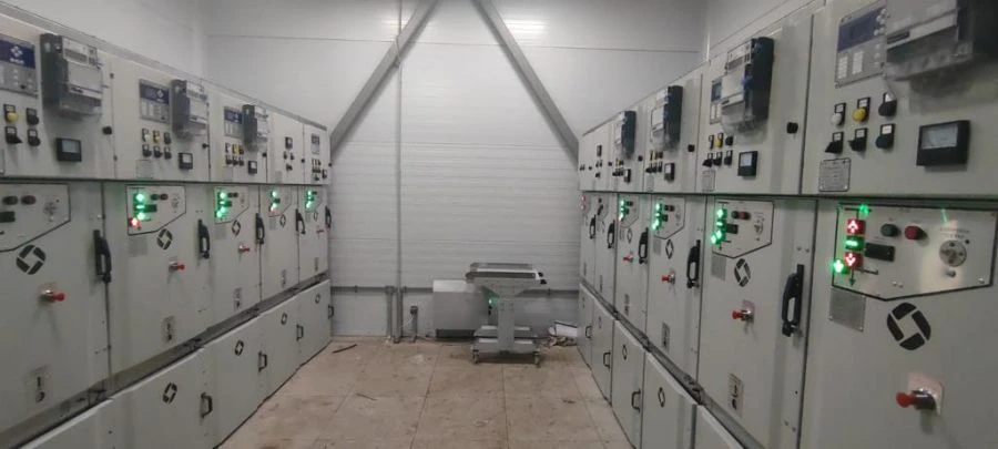 Complete switchgear