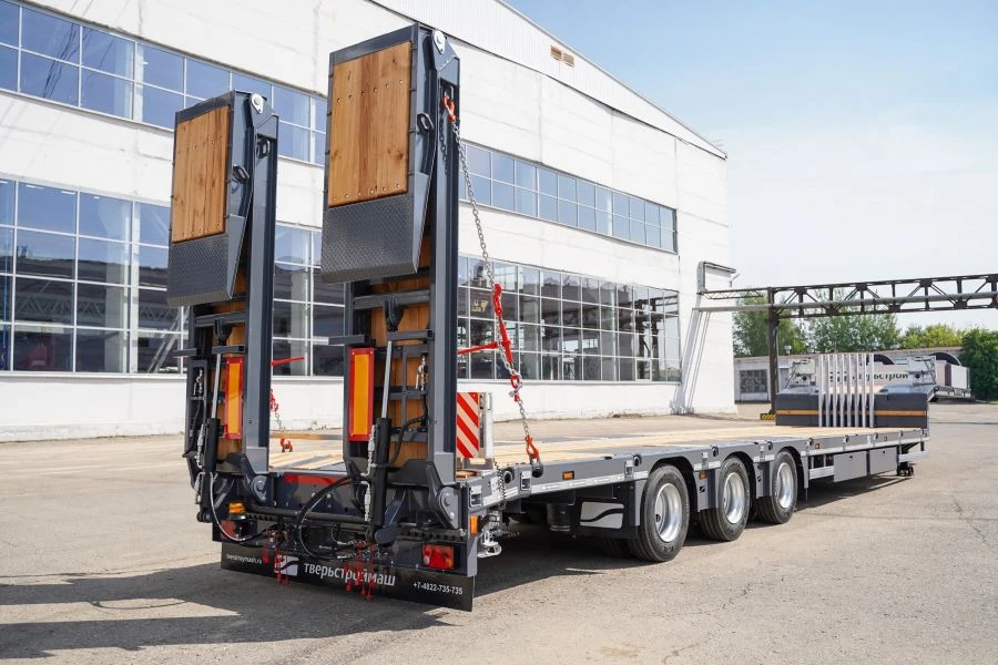 Semitrailer Tverstroimash 993931 modification 0023 - platform with double folding hydraulic gangways