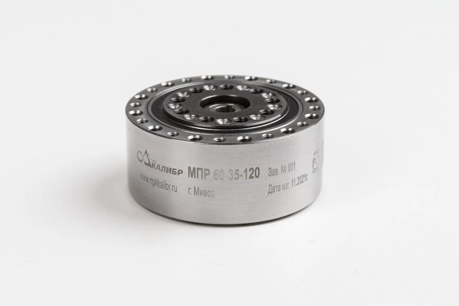 Fine-modular planetary gearbox MPR-60-35-120