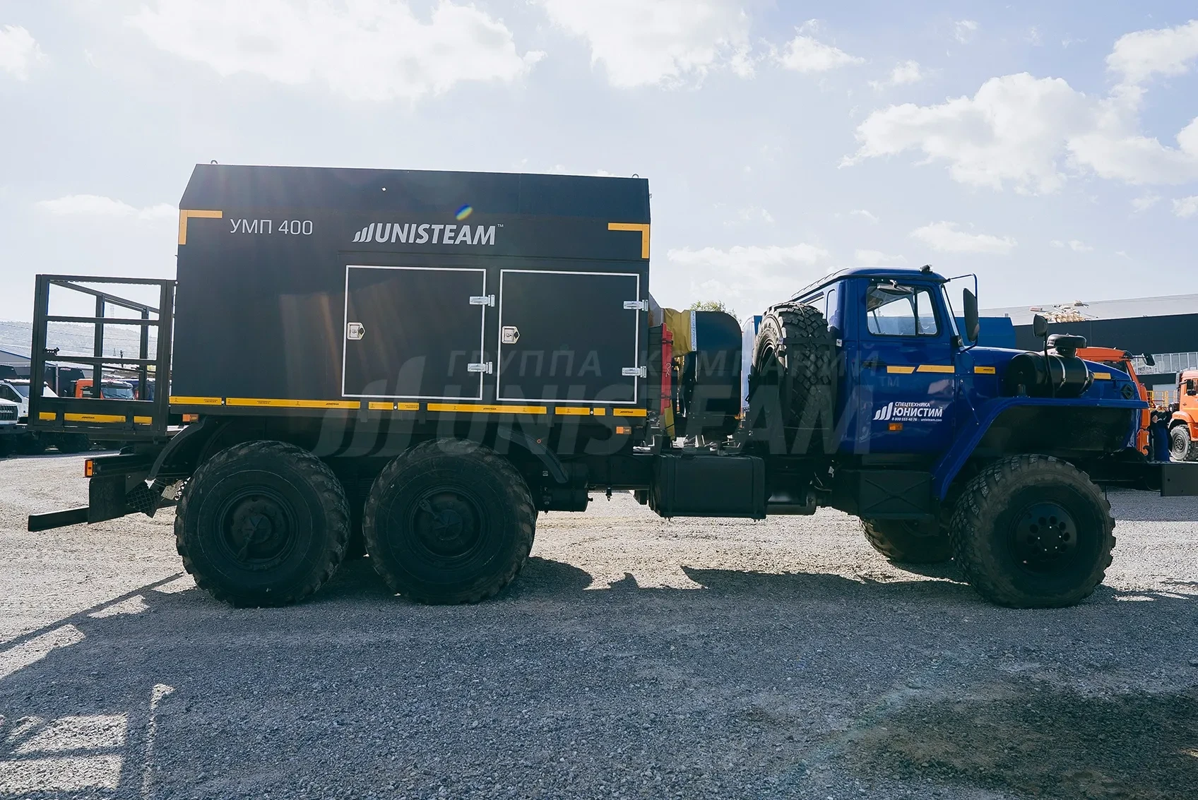 Equipment body — rear aspect
