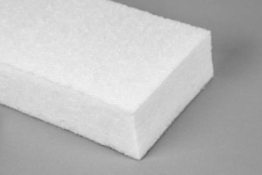 Nonwoven thermal insulation thermo-bonded mats FORA
