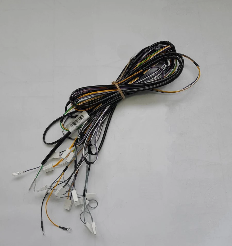 Wiring harnesses for PAZ buses (423478-3724 606, 423478-3724 606-XX, 423478-3724 606-XXX; 423478-3724 608, 423478-3724 608-XX).